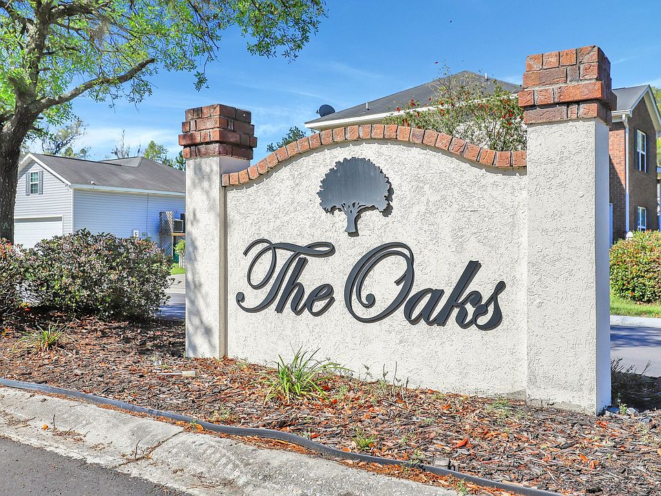 1st image of 115 Water Oak Way