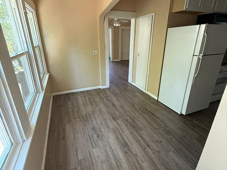 116 Forrest Ave — Photo 12