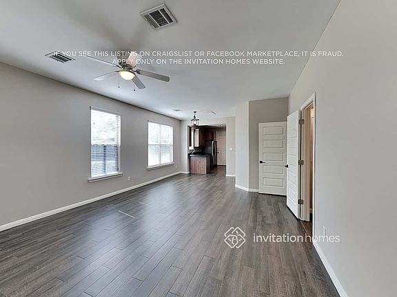 5th image of 179 Holly St Unit 201