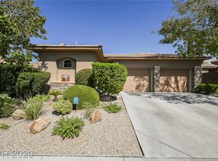 63 Emerald Dunes Cir, Henderson, NV 89052