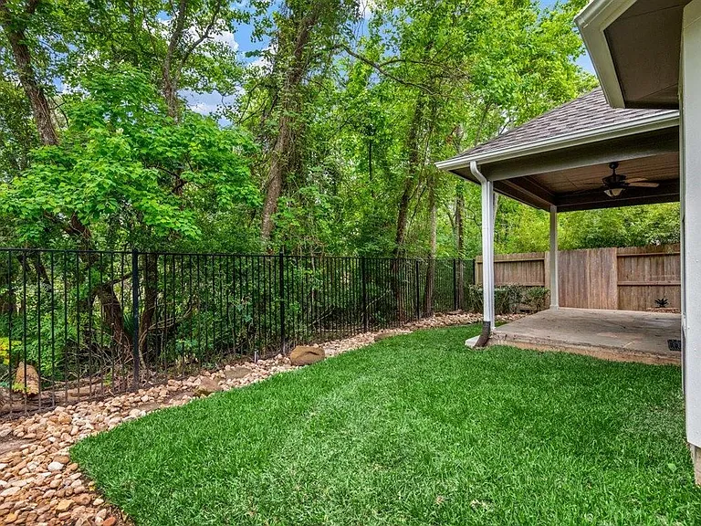 130 Zephyr Bend Pl — Photo 29