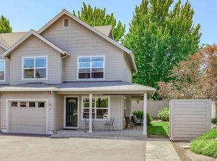 228 Talent Ave APT 5, Talent, OR