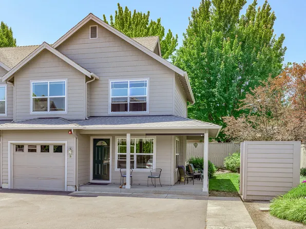 228 Talent Ave APT 5, Talent, OR 97540