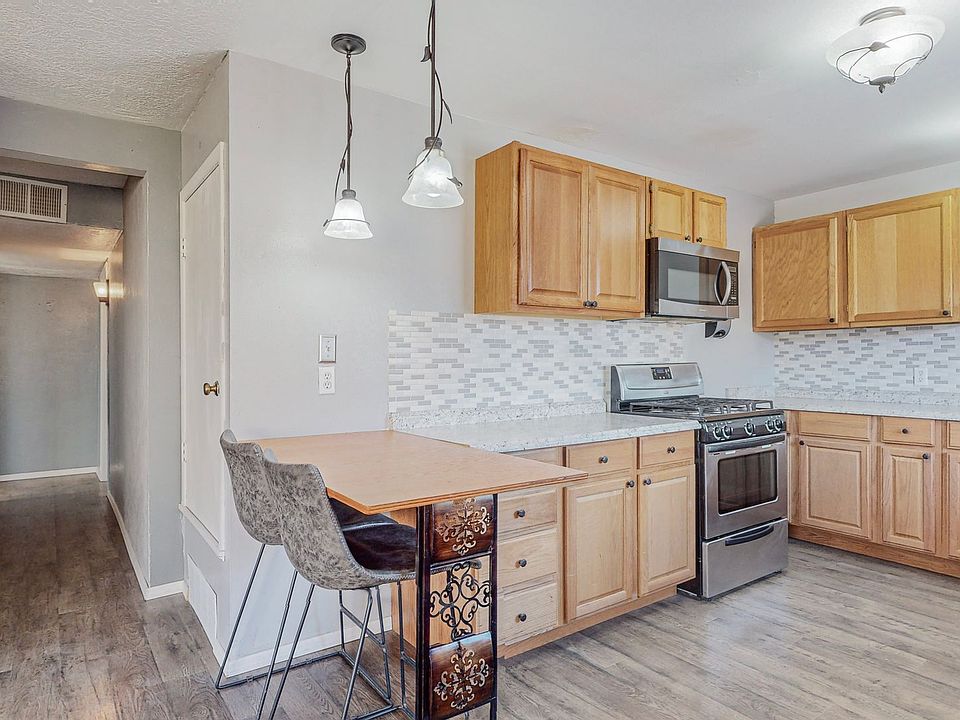 1st image of 2830 Floral Casita #0