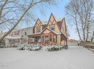 812 Merrifield St SE, Grand Rapids, MI