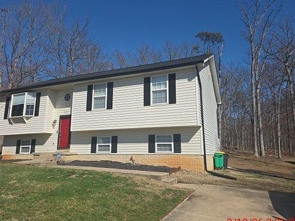 4th image of 5711 Lincoln Ave