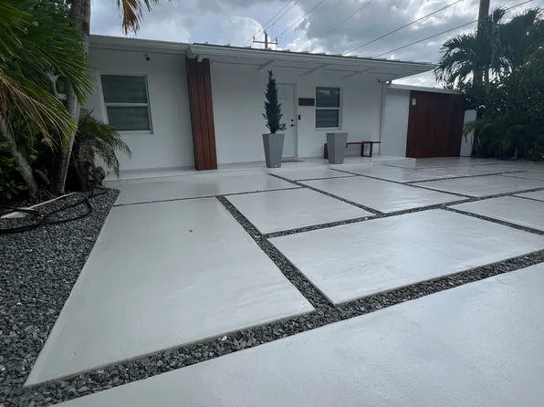 10114 SW 20th St, Miami, FL 33165