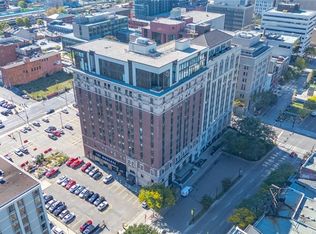 118 King St E #520, Hamilton, ON