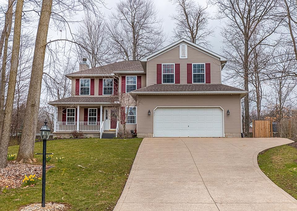 1st image of 323 Orchard Ct