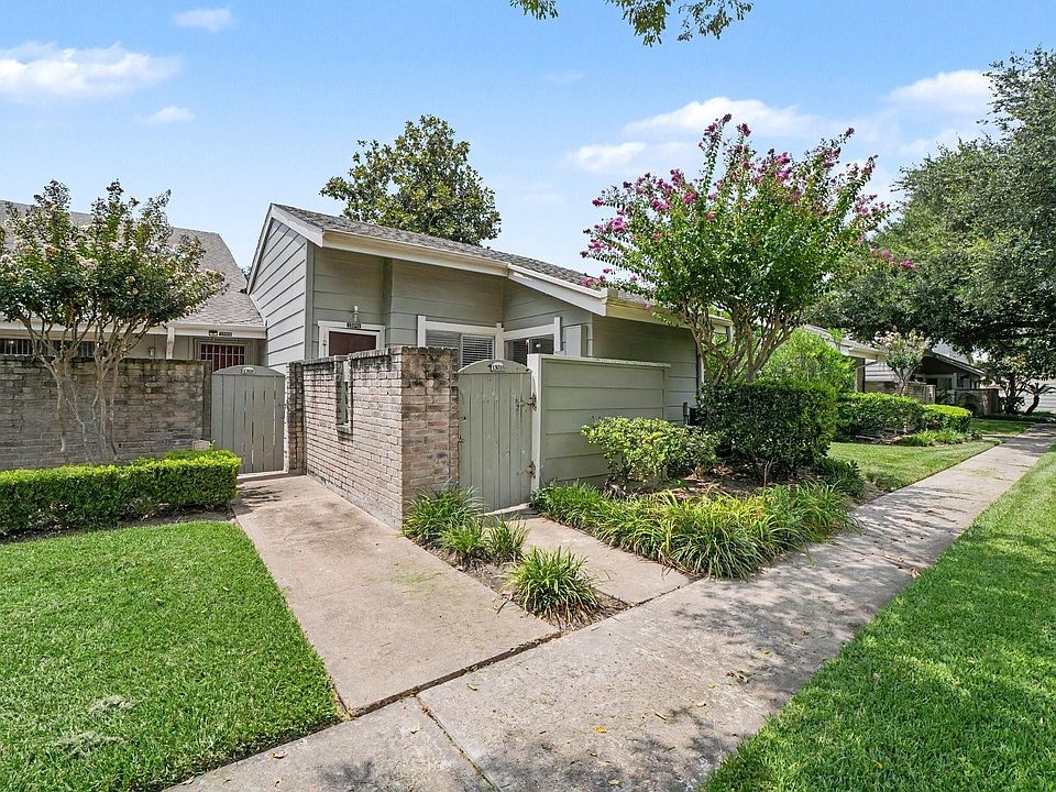 1st image of 13010 Greenway Chase Ct #3010