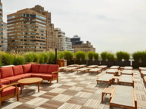 88 Greenwich Street image 7 of 14