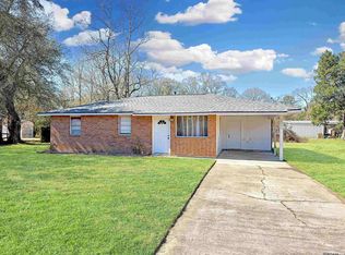 34955 Gravesbriar Dr, Denham Springs, LA 70706