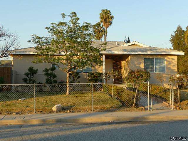1st image of 2115 Arroyo Dr