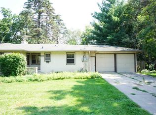 4640 Douglas Dr N, Crystal, MN 55422
