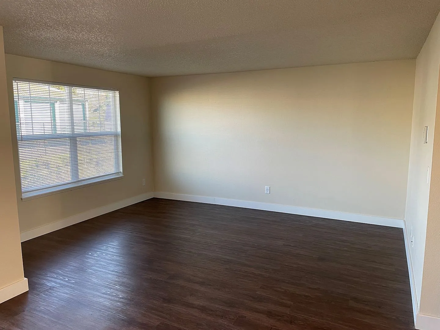 Salishan 4-Plex — Photo 4