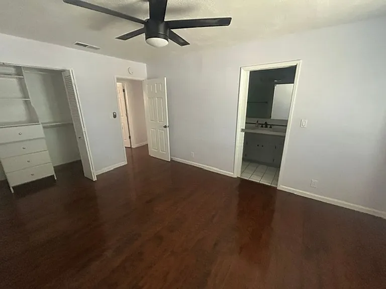 1331 W Mary Ct — Photo 17