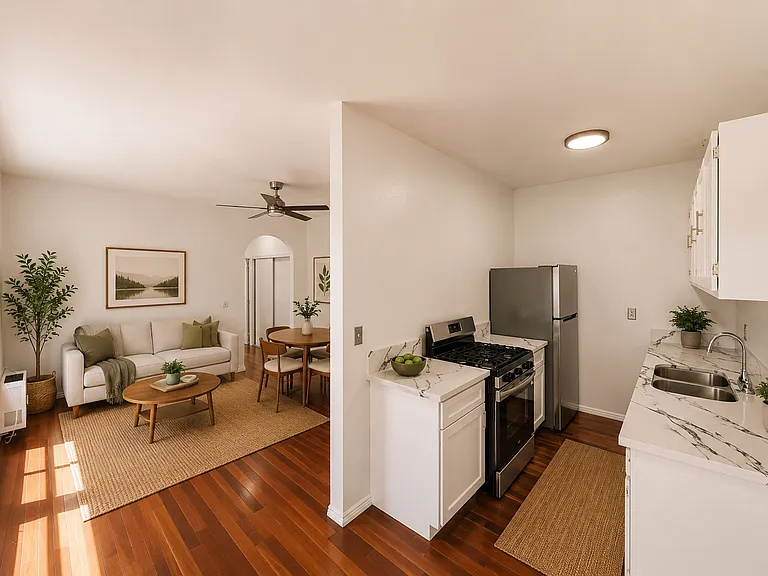 1427 N Kingsley Dr #108 — Photo 15