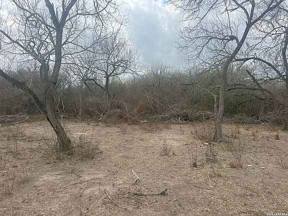 4th image of 711 N Davidson LOT 5
