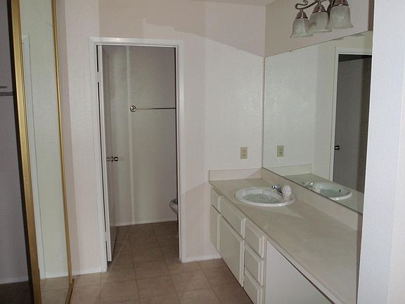 3rd image of 10350 Caminito Cuervo Unit 118