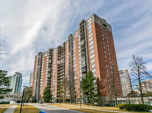 20 Mississauga Valley Blvd #1509, Mississauga, ON L5A 3S1