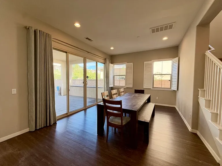 667 E Desert Willow Rd — Photo 18