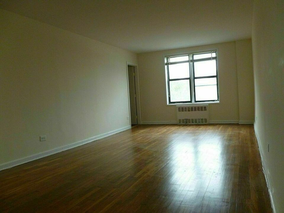 2nd image of 10540 62nd Rd APT 2C