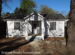 1617 Lee St, Camden, SC 29020