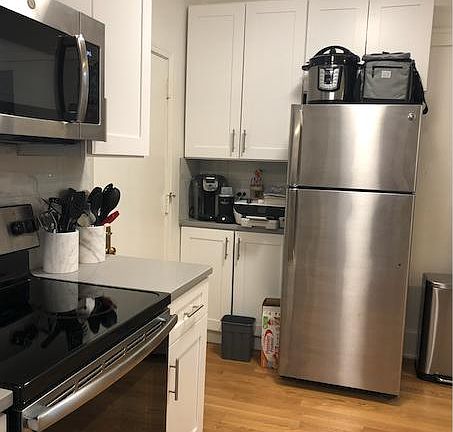 5th image of 4522 N Malden St APT 110