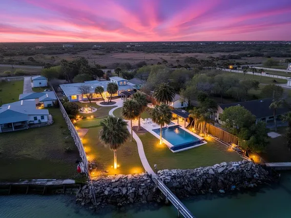 3609 Copano Dr, Rockport, TX 78382