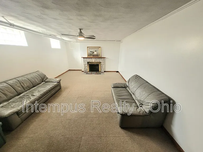 3128 Ellis Pl — Photo 27
