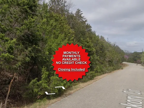 32 Hickory Rdg, Eureka Springs, AR 72631