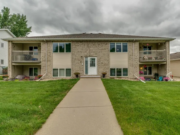 620 Bridgeport Dr, Bismarck, ND 58504
