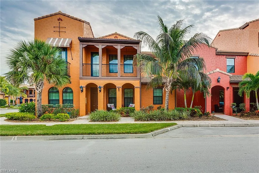 2 bed, 2.0 bath, 1227 sqft, $6,500 — Photo 1