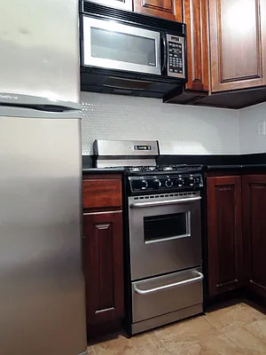 Rented by J Misrahi Realty Corp | media 20