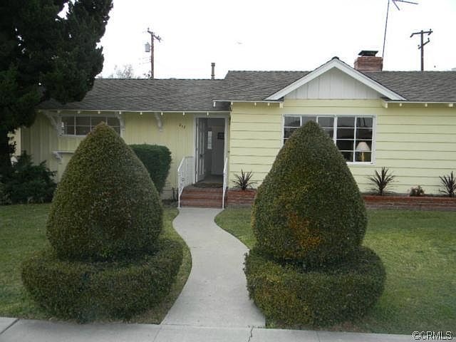 1st image of 217 Concord Ave