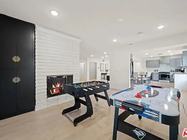 2617 S Beverly Dr — Photo 13