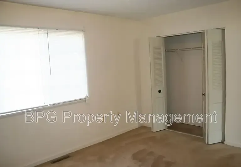 601 Hamlet Ave #D — Photo 10