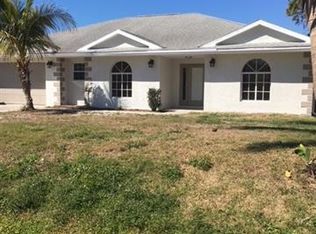 17444 Oriole Rd, Fort Myers, FL 33967