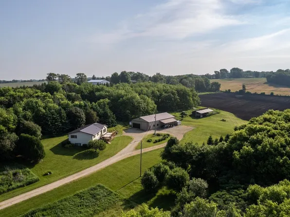 1920 10th Ave NE, Byron, MN 55920
