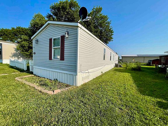 4th image of 2304 N Eastwood St Lot 62