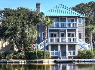 12 Oak Point Cir, Fernandina Beach, FL 32034