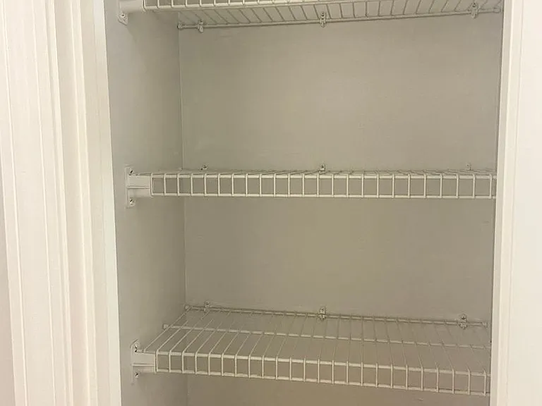 2422 Johnson Dr — Photo 6