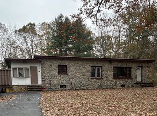 845 Stafford St, Leicester, MA 01524