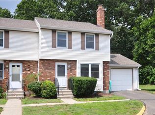 7 Saint Marc Cir #P, South Windsor, CT 06074