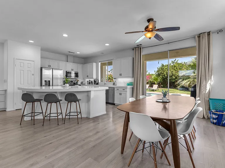 47383 Bahama Ct — Photo 18