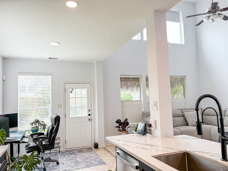 863 Dawn Sky Ln — Photo 9