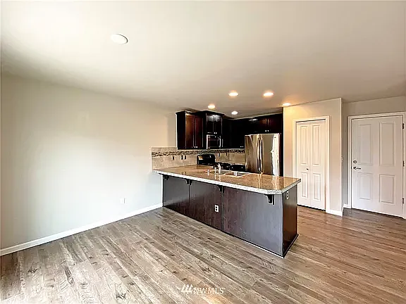 20309 5th Pl W — Photo 3