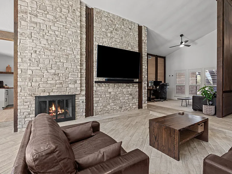 4501 Black Hickory Woods — Photo 28