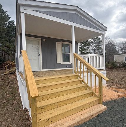 2nd image of 900 Pleasure Bend Rd