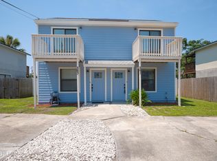 563 6th Ave S, Jacksonville Beach, FL 32250
